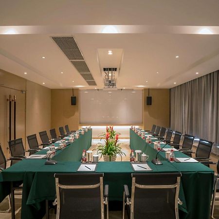 Ramada Encore Jintang Чэнду Экстерьер фото