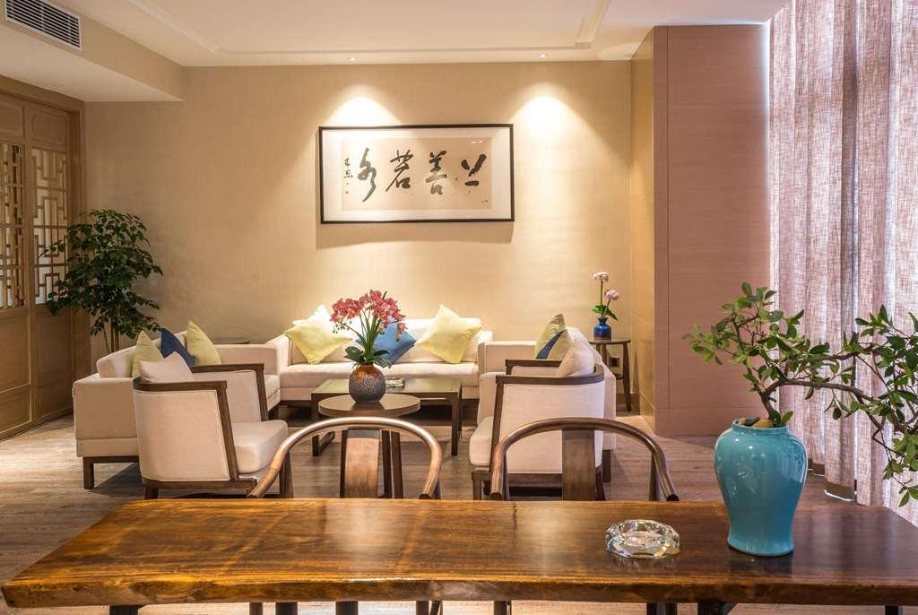 Ramada Encore Jintang Чэнду Ресторан фото