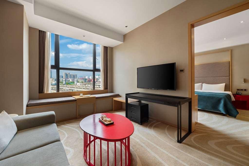 Ramada Encore Jintang Чэнду Номер фото