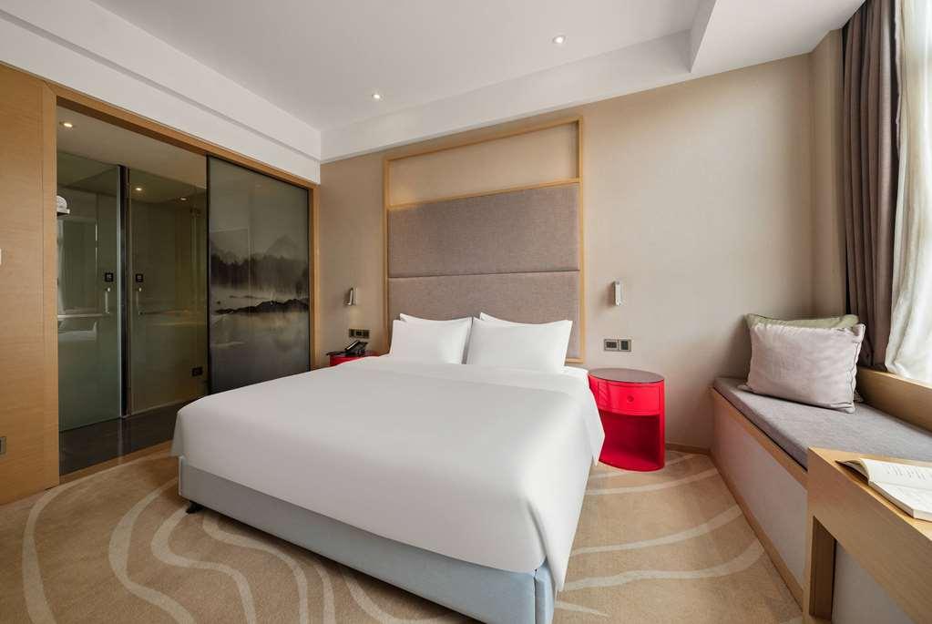 Ramada Encore Jintang Чэнду Номер фото
