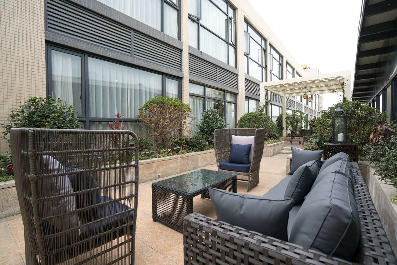 Ramada Encore Jintang Чэнду Экстерьер фото